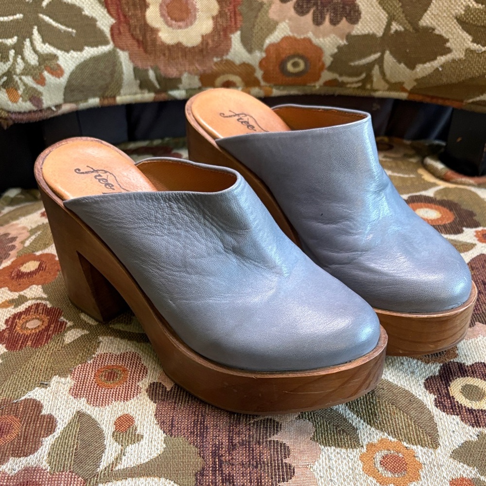 Free People Dusty Blue Leather Platform Mule Clog with Wooden Sole 36/6